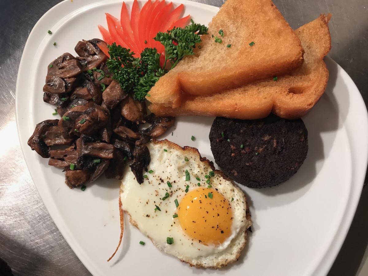 Austwick The Game Cock Inn מראה חיצוני תמונה